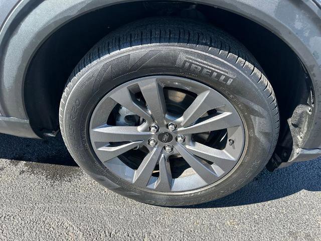 Certified 2021 Ford Explorer XLT w/ Equipment Group 202A image 23