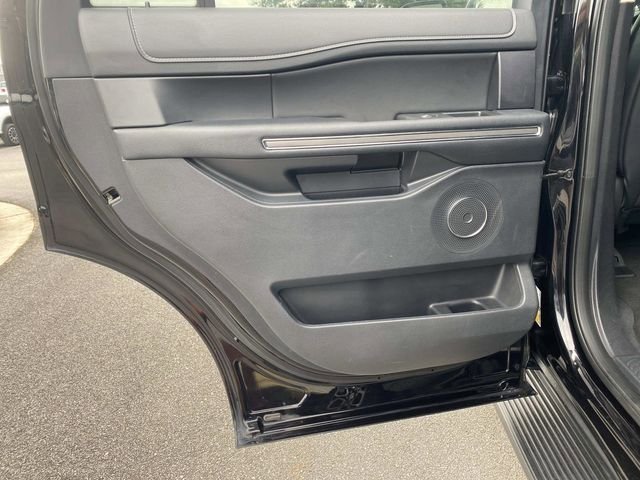 Certified 2024 Ford Expedition XLT AWD/4WD image 14