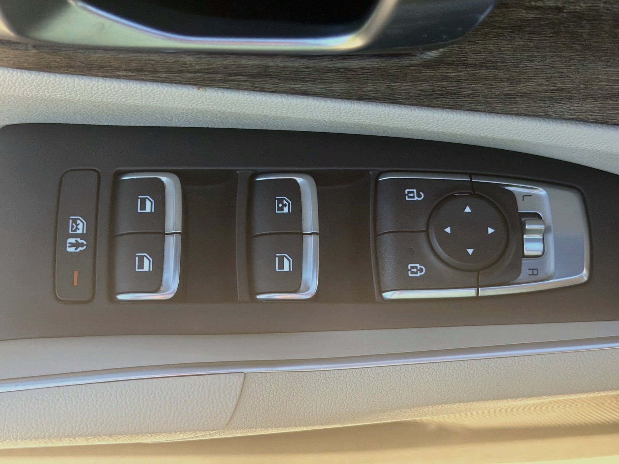 Used 2023 Kia Sorento S w/ Panoramic Sunroof Package AWD/4WD image 21