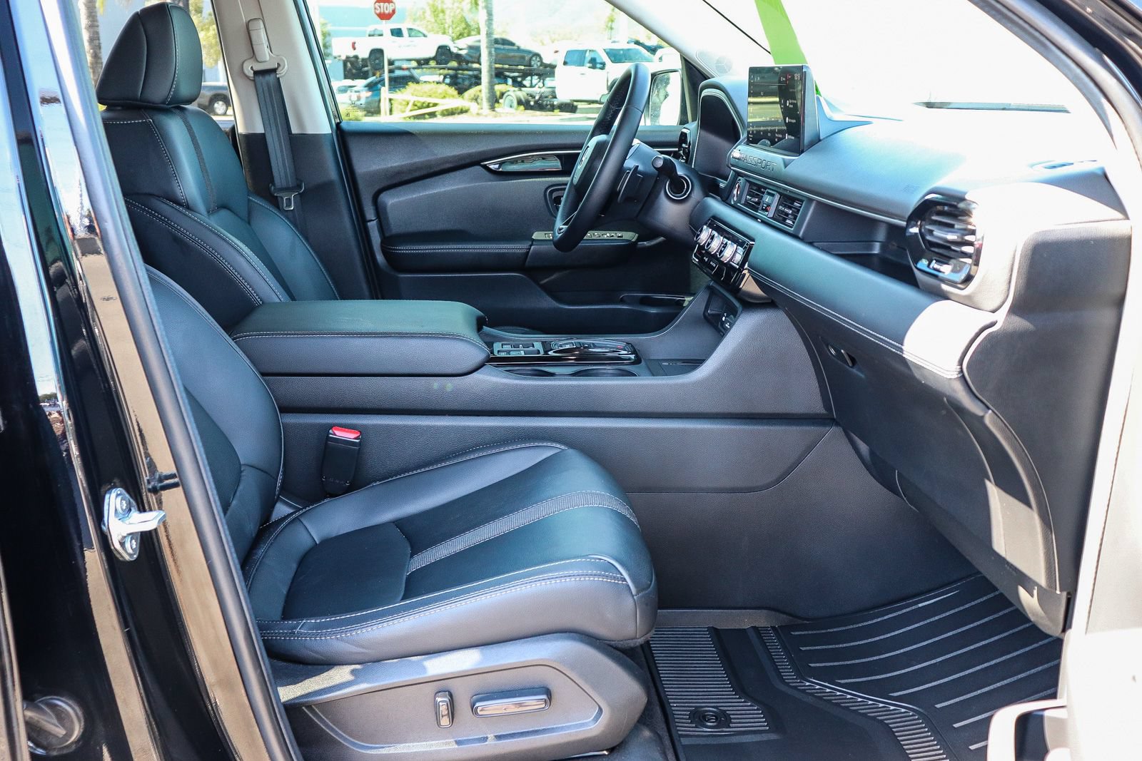 Used 2026 Honda Passport RTL image 16