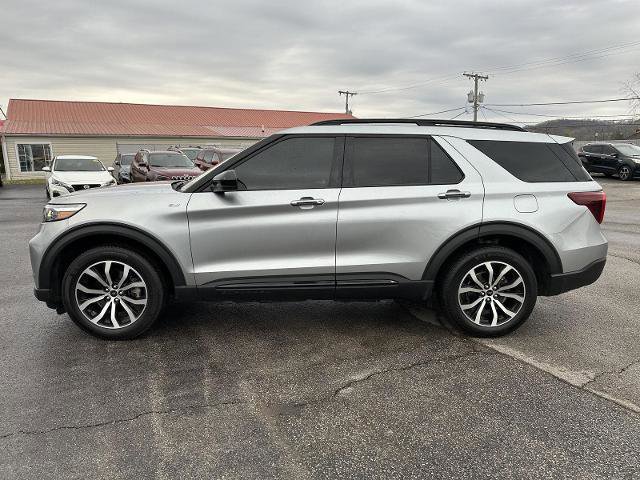 Certified 2024 Ford Explorer ST-Line w/ Class IV Trailer Tow Package image 7