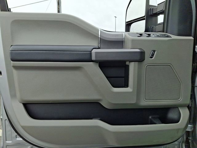 Certified 2020 Ford F350 XLT w/ XLT Premium Package image 13