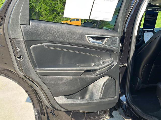 Certified 2024 Ford Edge Titanium AWD/4WD image 24