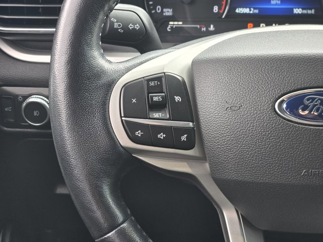 Certified 2022 Ford Explorer XLT w/ Equipment Group 202A image 25