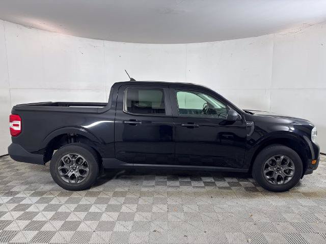 Certified 2022 Ford Maverick XLT FWD image 2