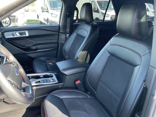 Certified 2023 Ford Explorer ST-Line w/ Class IV Trailer Tow Package AWD/4WD image 11