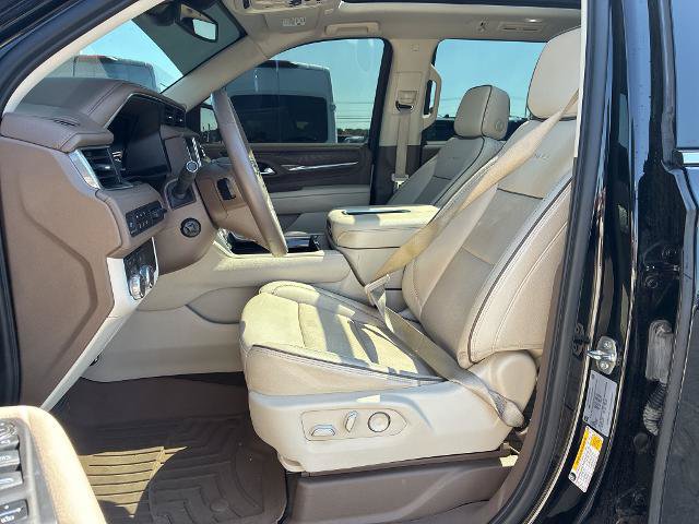 Used 2023 GMC Yukon Denali AWD/4WD image 11
