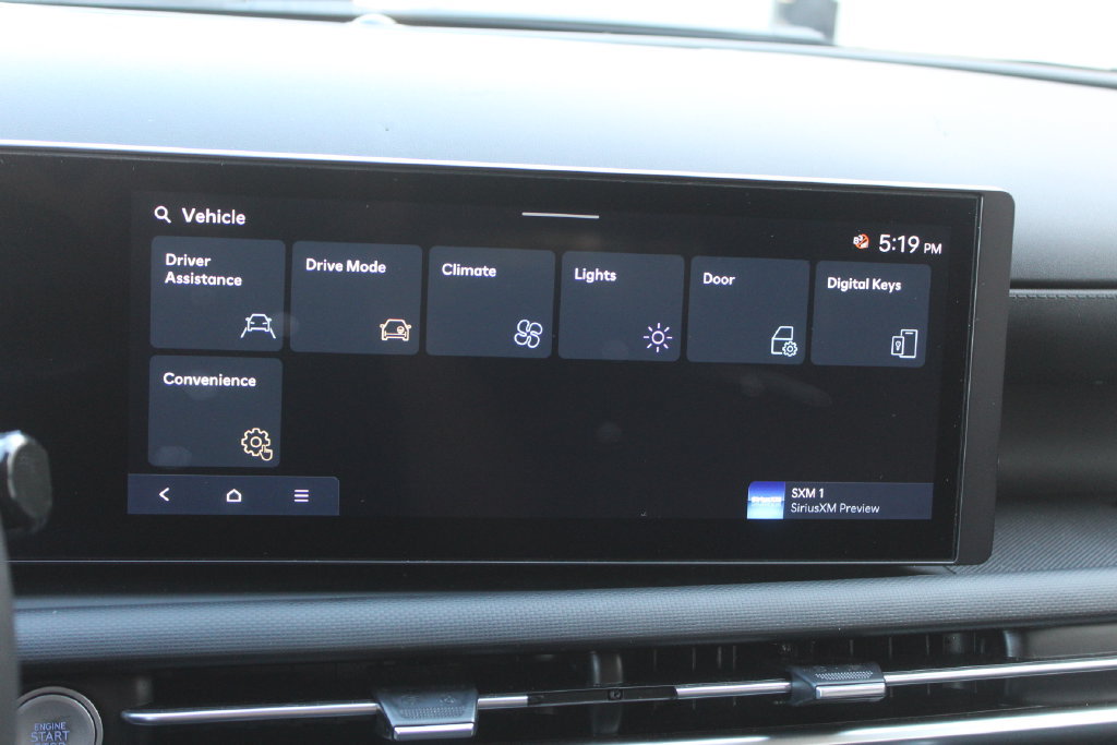 Used 2025 Hyundai Tucson SEL FWD image 16