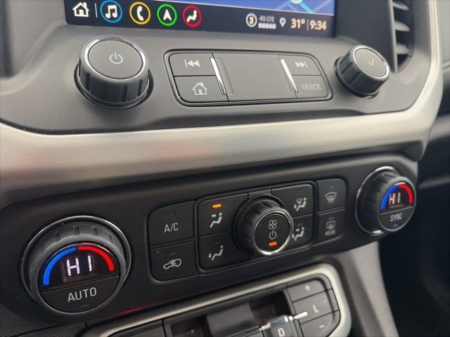 Used 2021 GMC Acadia SLT image 16