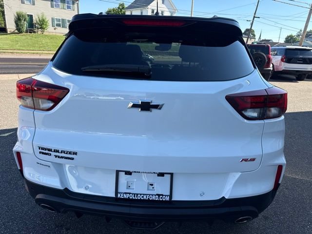 Used 2023 Chevrolet TrailBlazer RS w/ Sun and Liftgate Package AWD/4WD image 7