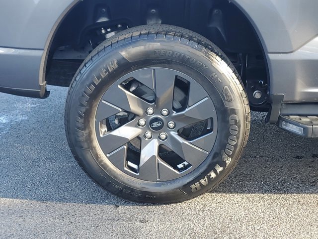 Certified 2023 Ford F150 Lightning Lariat image 8