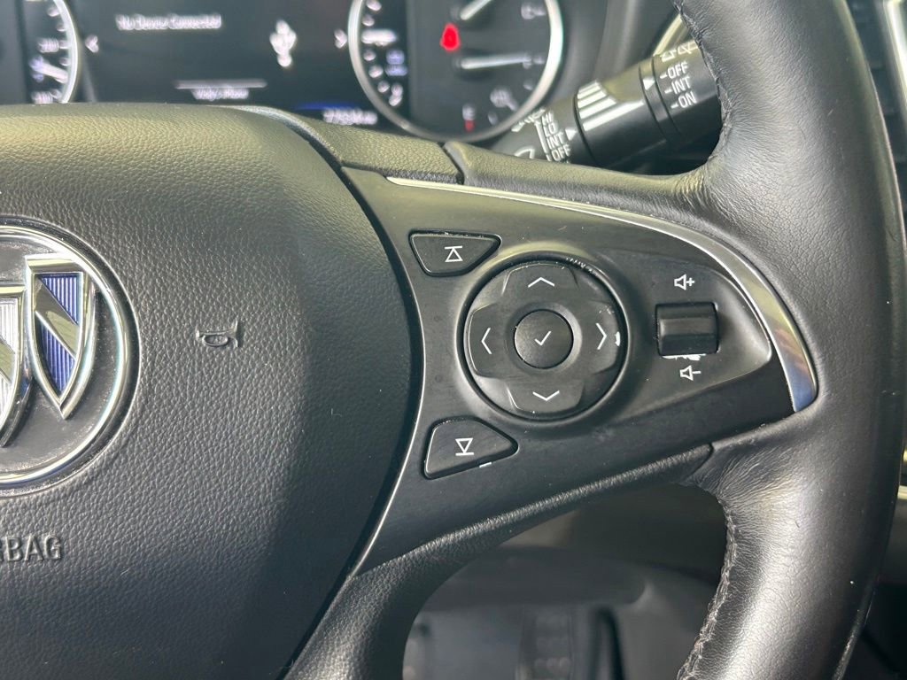 Used 2020 Buick Enclave Avenir w/ Avenir Technology Package FWD image 39