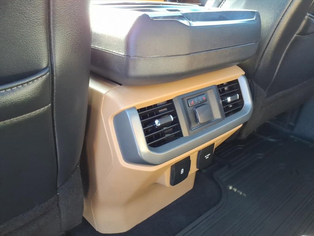 Certified 2021 Ford F150 Lariat w/ Equipment Group 502A High image 18