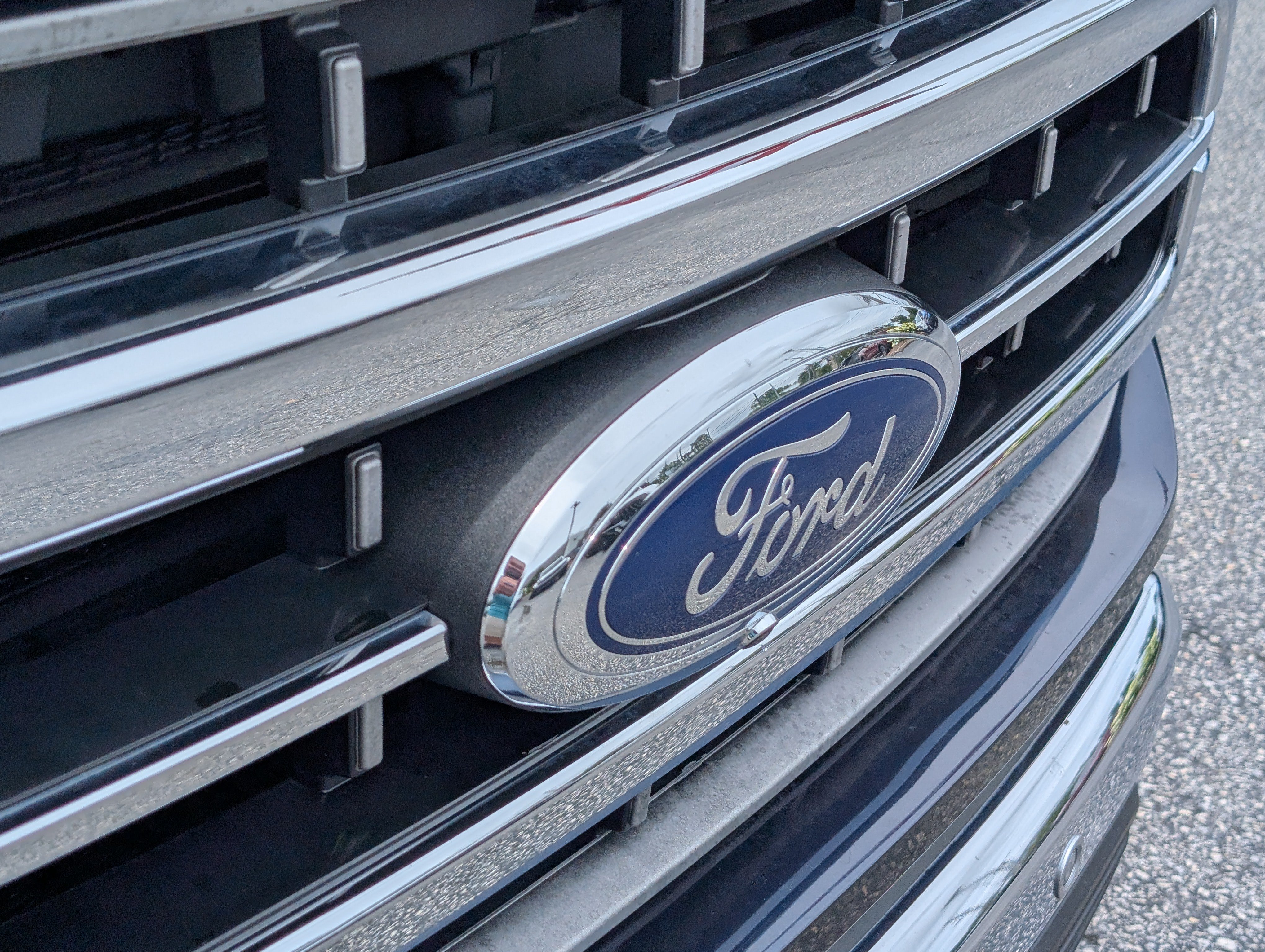 Certified 2023 Ford F150 Lariat w/ Trailer Tow Package AWD/4WD image 6