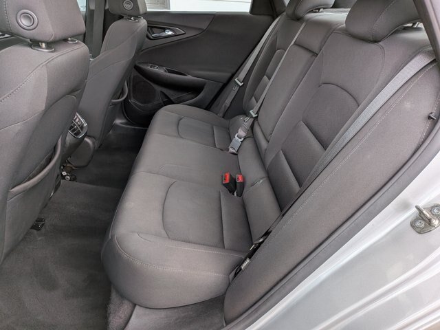 Used 2021 Chevrolet Malibu LT FWD image 31