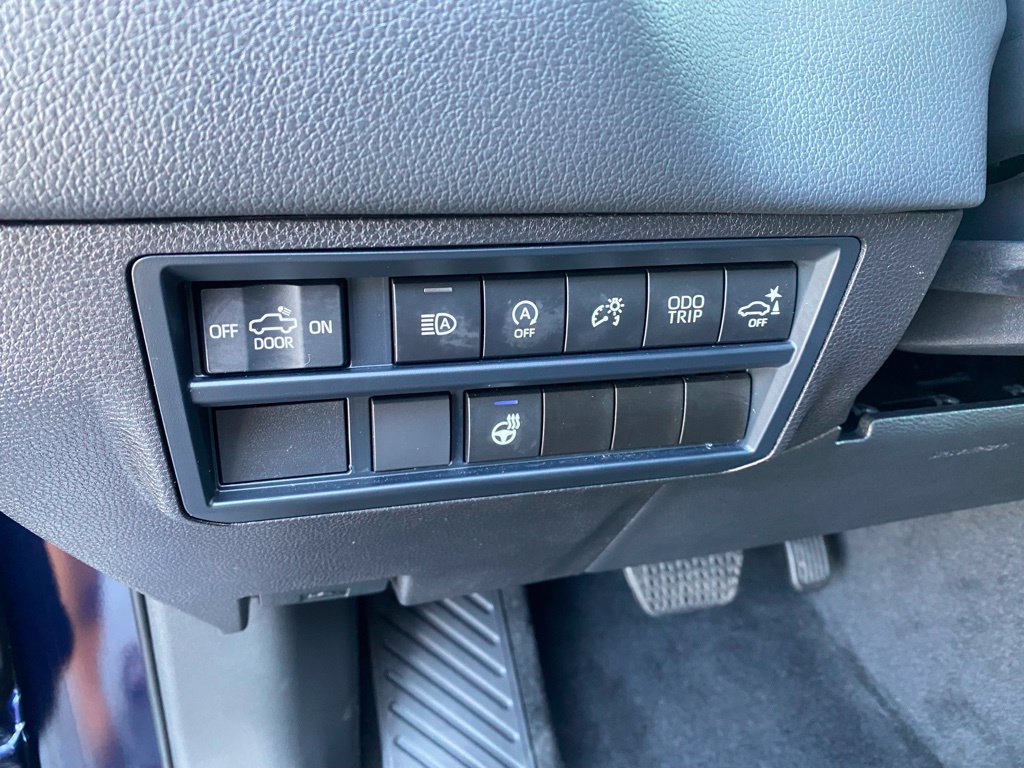 Used 2024 Toyota Tundra Limited AWD/4WD image 12