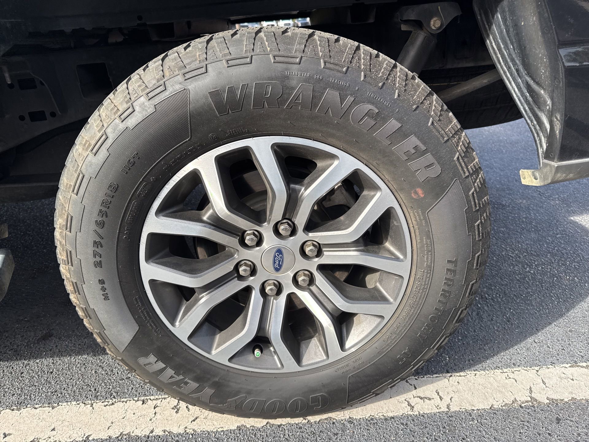 Certified 2022 Ford F150 Lariat w/ Equipment Group 501A Mid image 8