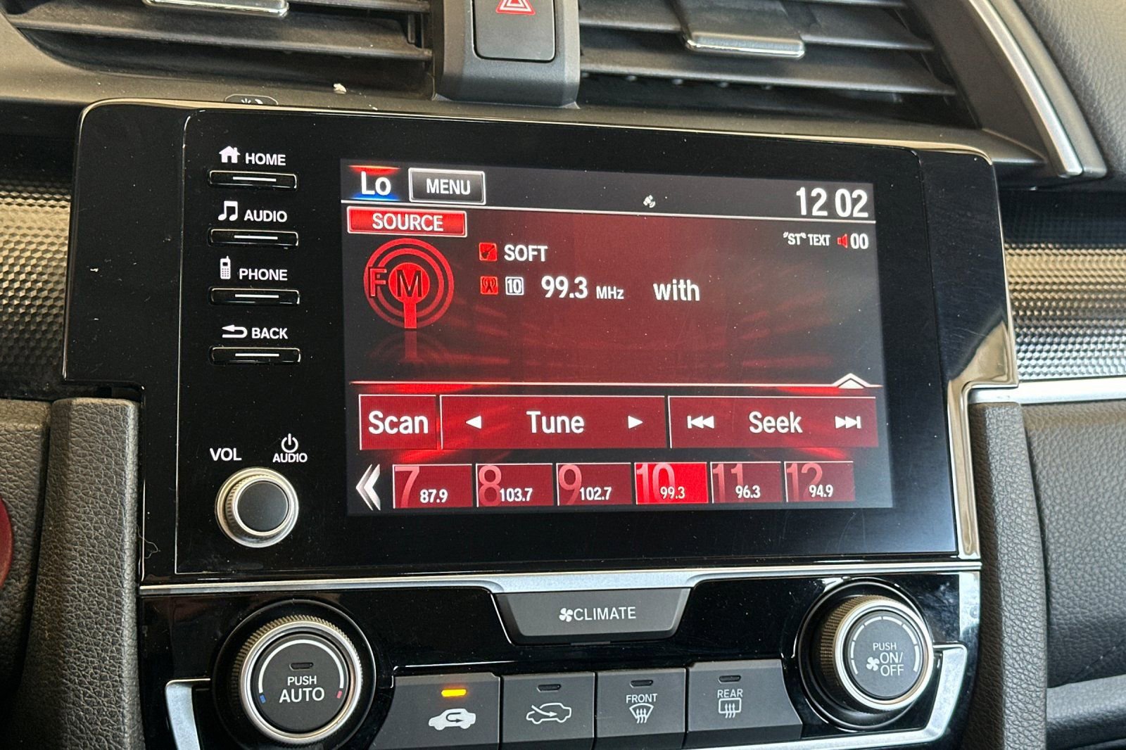 Used 2020 Honda Civic Sport image 18