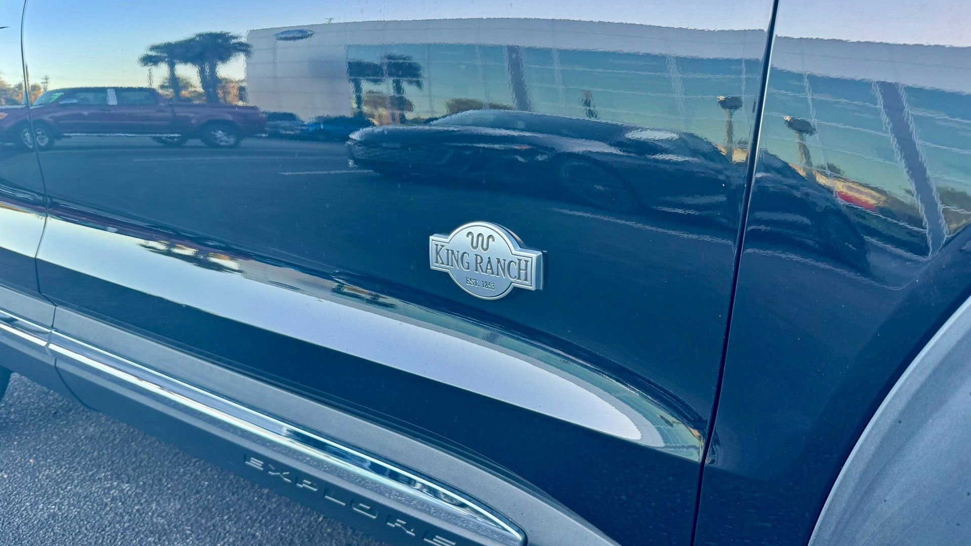 Certified 2021 Ford Explorer King Ranch w/ Premium Technology Package image 5