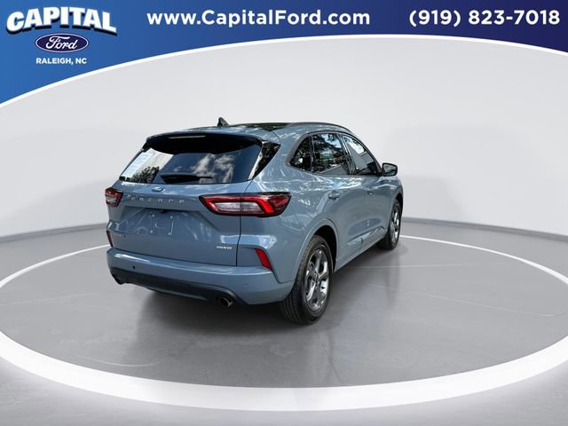 Certified 2024 Ford Escape ST-Line w/ Tech Pack #1 AWD/4WD image 8