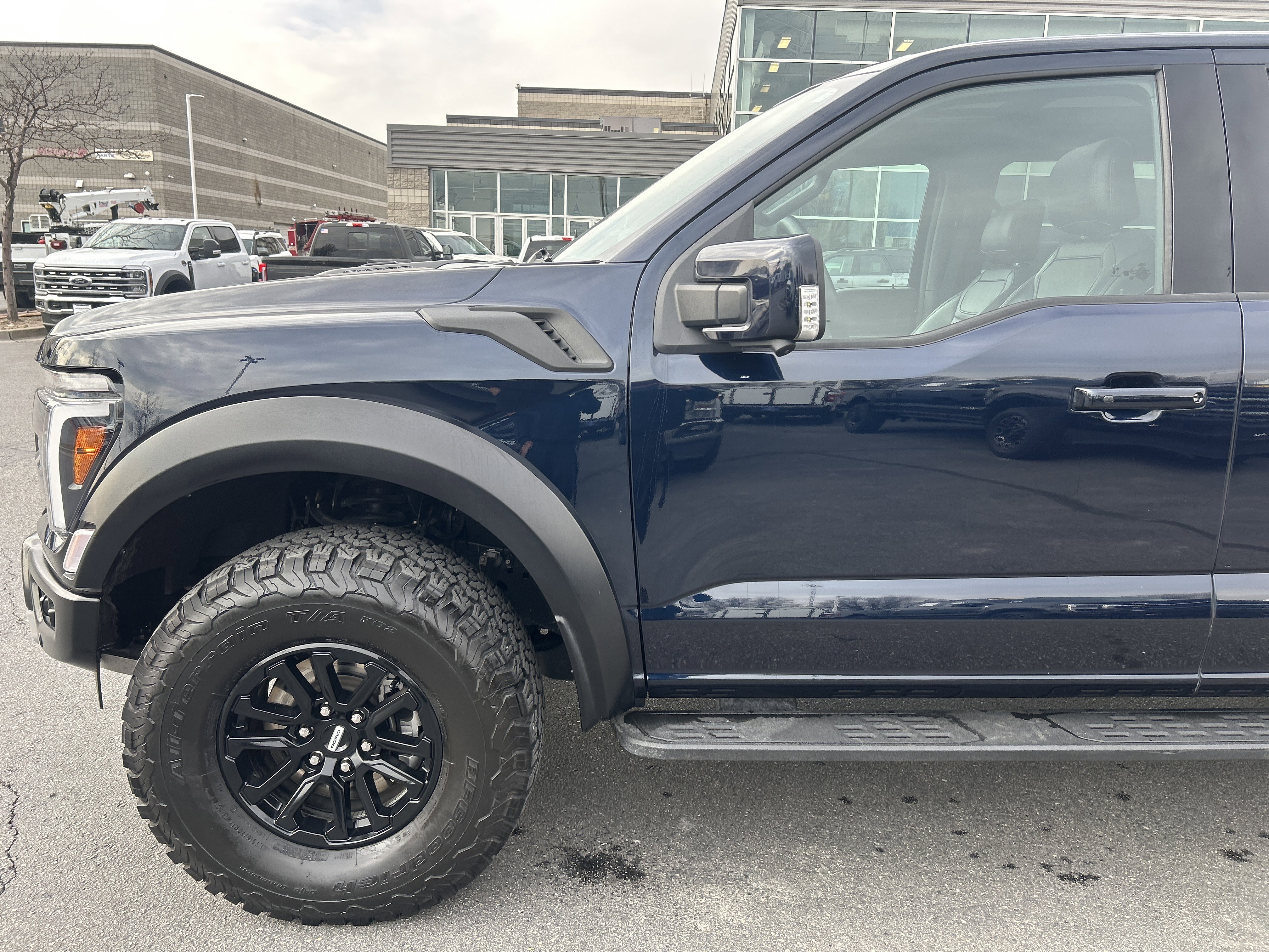 Certified 2025 Ford F150 Raptor image 9