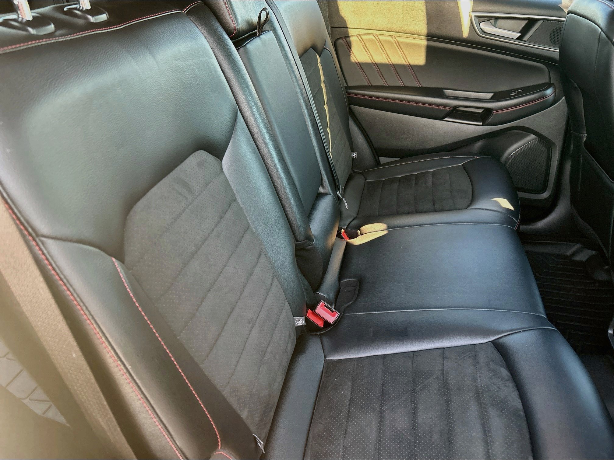Certified 2022 Ford Edge ST-Line AWD/4WD image 27