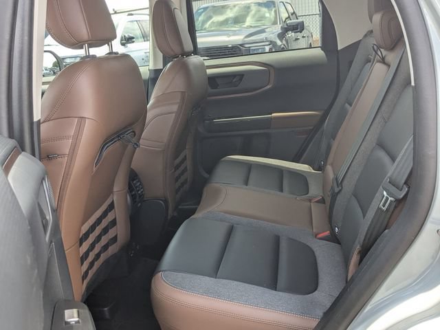 Certified 2023 Ford Bronco Sport Outer Banks w/ Tech Package AWD/4WD image 24