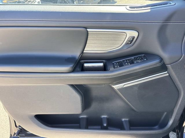 Certified 2025 Ford Expedition Platinum AWD/4WD image 21