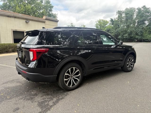 Certified 2023 Ford Explorer ST-Line w/ Class IV Trailer Tow Package AWD/4WD image 7