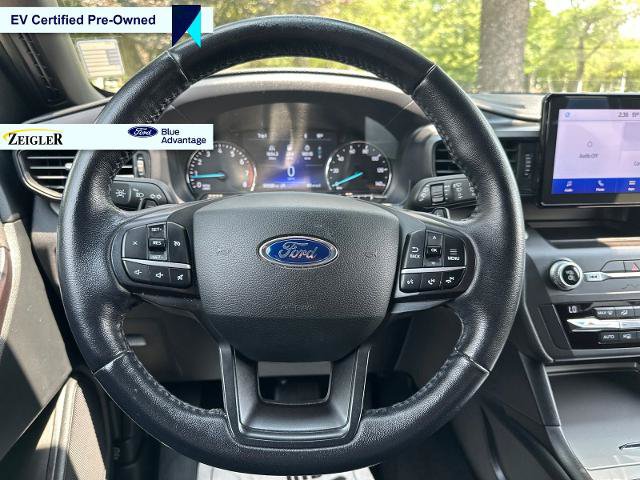 Certified 2020 Ford Explorer XLT w/ Class III Trailer Tow Package AWD/4WD image 13