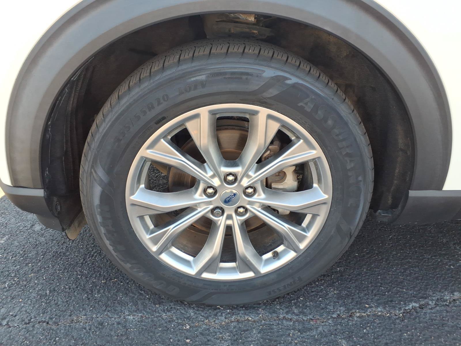 Certified 2020 Ford Explorer XLT w/ Equipment Group 202A RWD image 25