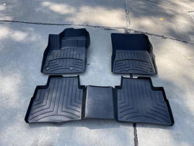 Used 2022 Nissan Rogue SV image 38