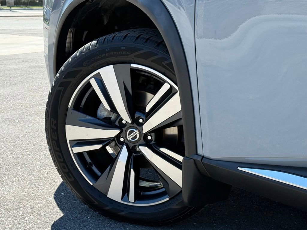 Used 2021 Nissan Rogue SL w/ Premium Package FWD image 18