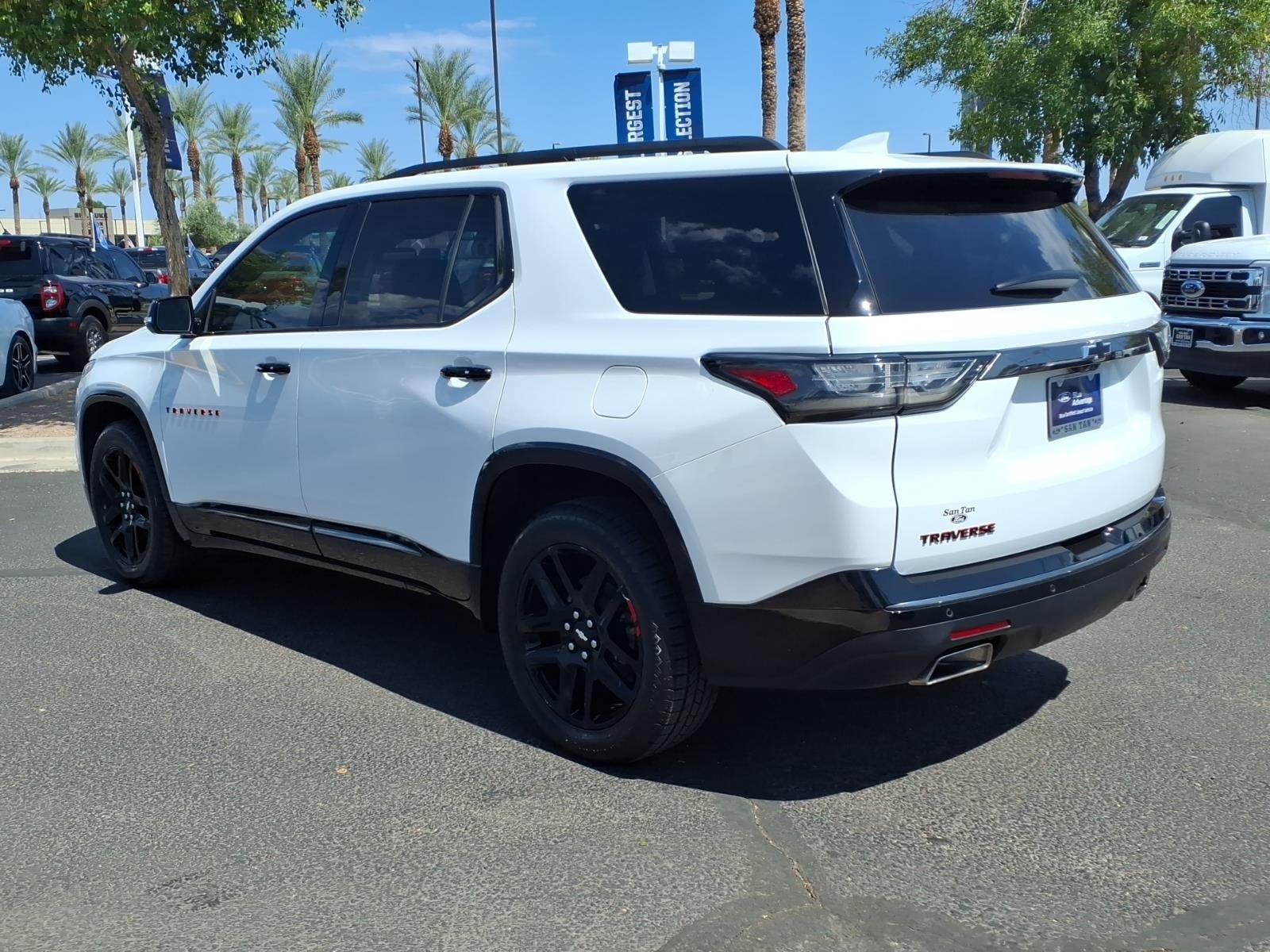 Used 2020 Chevrolet Traverse Premier w/ Redline Edition FWD image 6