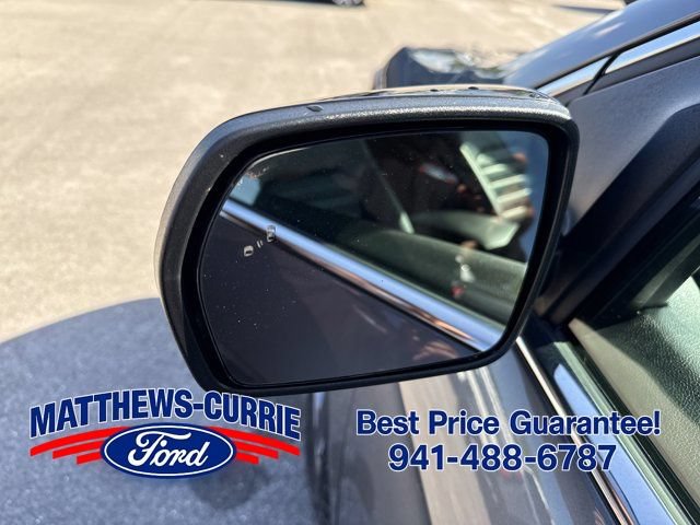 Certified 2022 Ford Edge SEL w/ Sport Appearance Package AWD/4WD image 8
