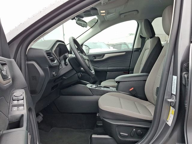 Certified 2022 Ford Escape SE w/ SE Sport Appearance Package image 14