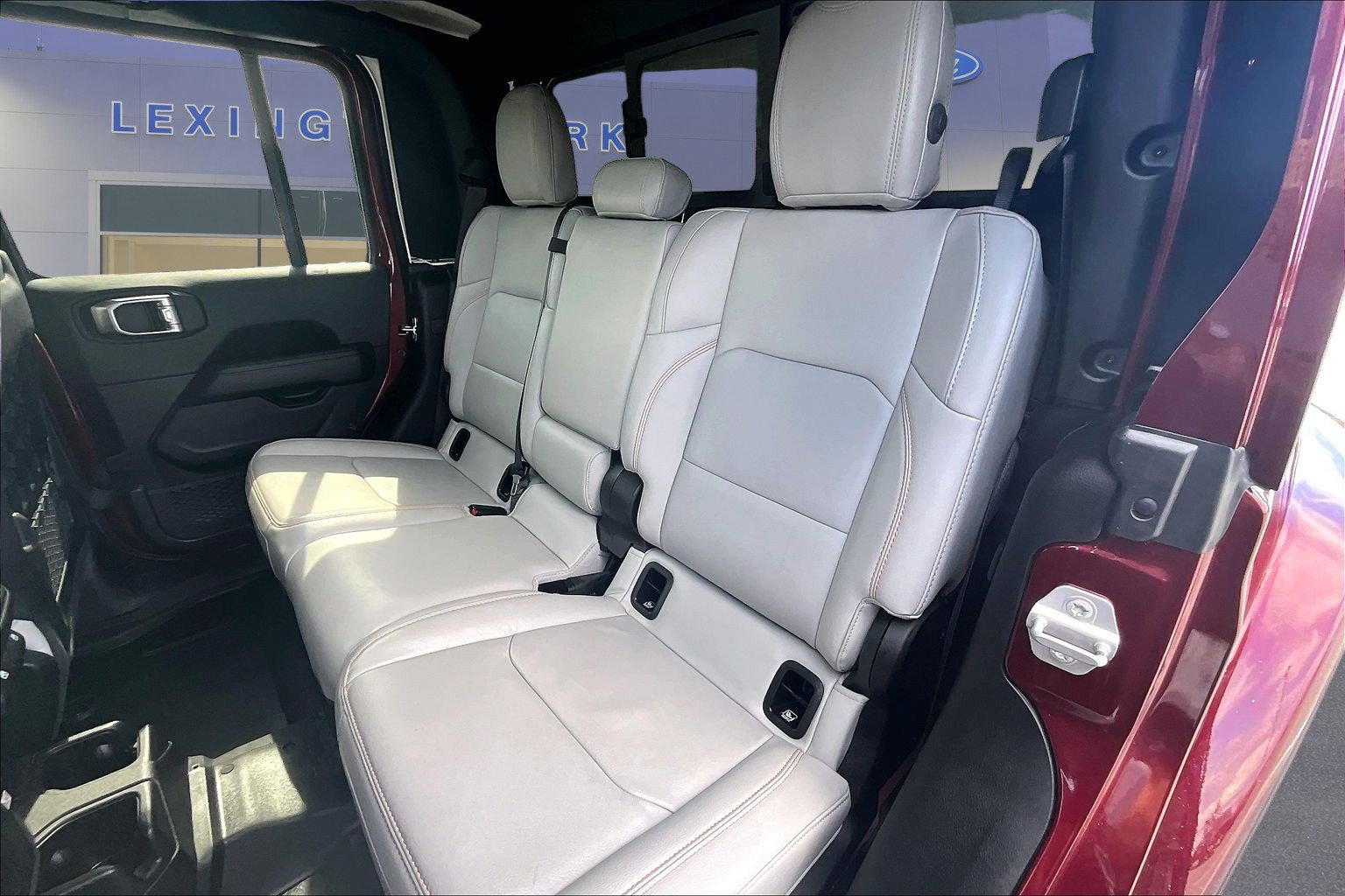 Used 2022 Jeep Gladiator Mojave w/ LED Lighting Group AWD/4WD image 23