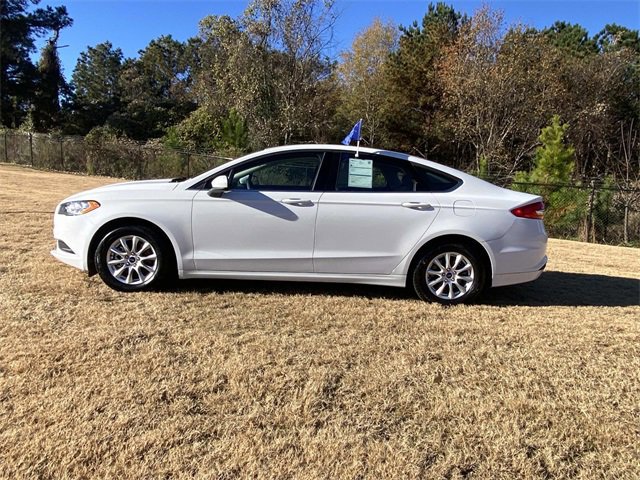 Certified 2018 Ford Fusion S image 4