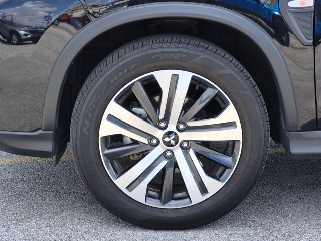 Used 2025 Mitsubishi Outlander Sport ES AWD/4WD image 10