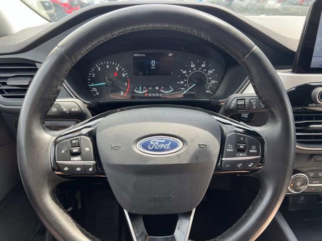 Certified 2022 Ford Escape SE w/ Cold Weather Package AWD/4WD image 18
