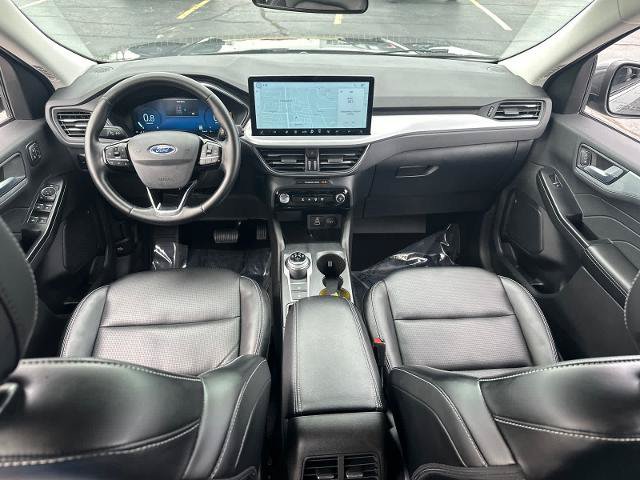 Certified 2025 Ford Escape Platinum AWD/4WD image 15