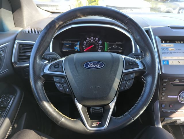 Certified 2019 Ford Edge ST w/ Equipment Group 401A AWD/4WD image 40