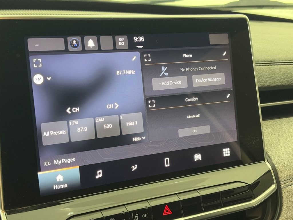 Used 2023 Jeep Compass Sport image 19