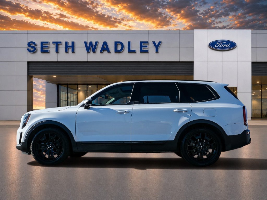 Used 2022 Kia Telluride SX w/ SX Prestige Package AWD/4WD image 4
