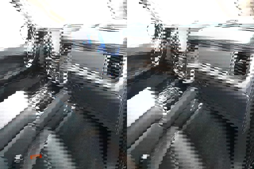 Certified 2023 Ford Expedition Max XLT image 33