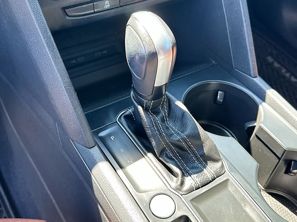 Used 2021 Volkswagen Atlas SE w/ Panoramic Sunroof Package FWD image 22