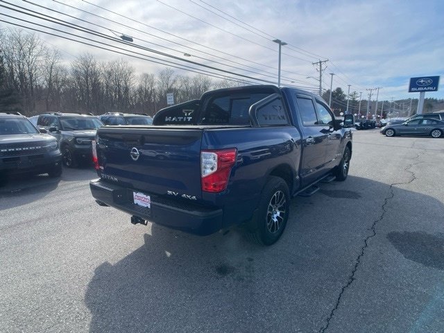 Used 2021 Nissan Titan SV w/ SV Convenience Package AWD/4WD image 8