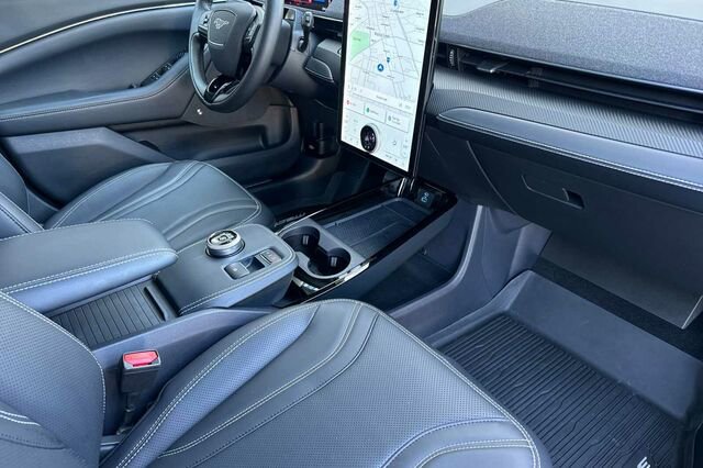 Certified 2022 Ford Mustang Mach-E Premium AWD/4WD image 13