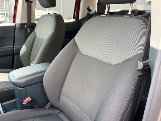 Certified 2024 Ford Maverick XL FWD image 32