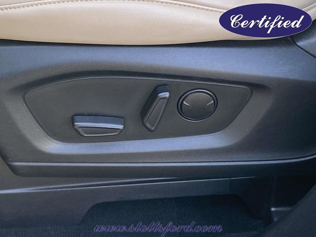 Certified 2022 Ford Explorer XLT w/ Equipment Group 202A image 16